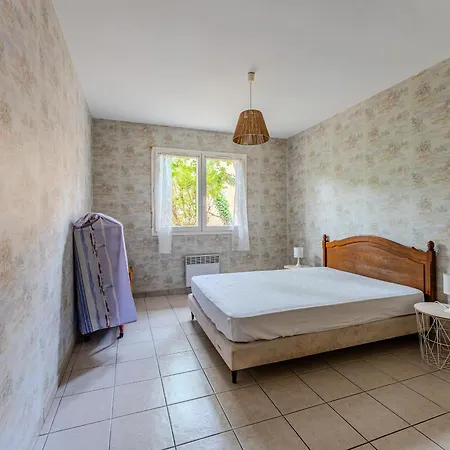 Maison A Biscarrosse: Proche Plage, Commerces, Jardin, Terrasse Avec Bbq, 5 Pers, Garage - Fr-1-521-247 בית נופש ביסקארוס